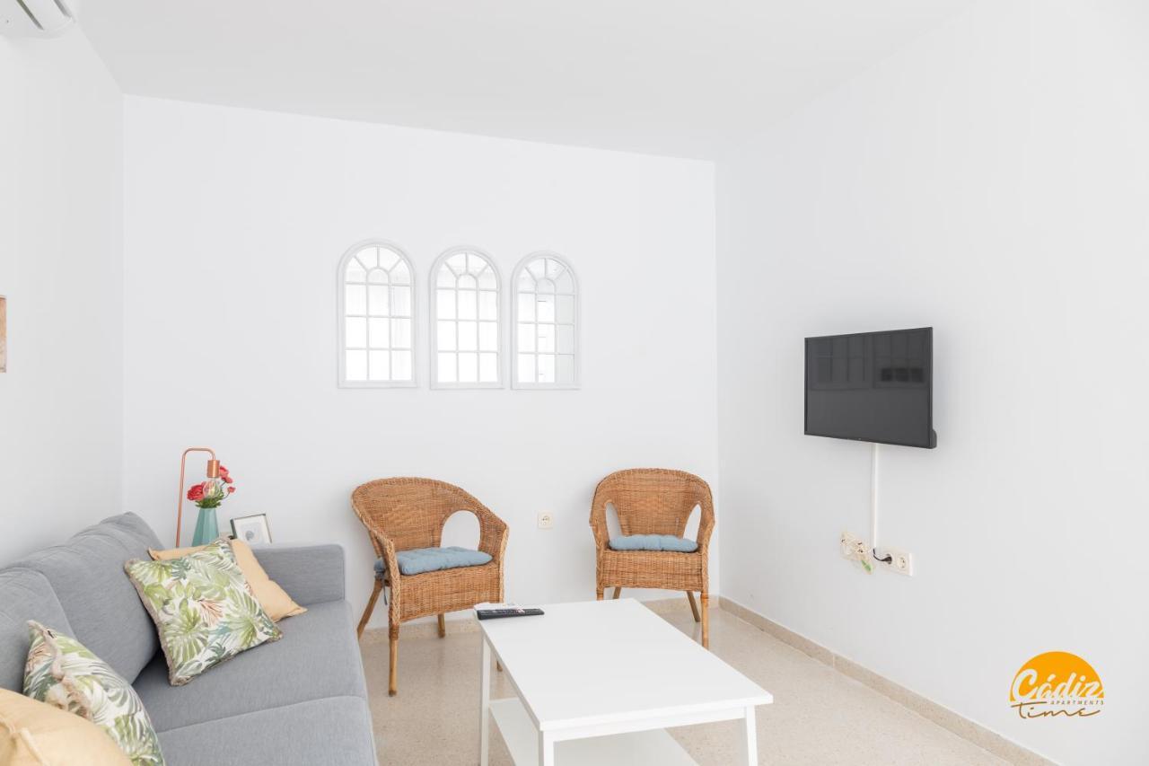 Green Home By Cadiz Time Bagian luar foto